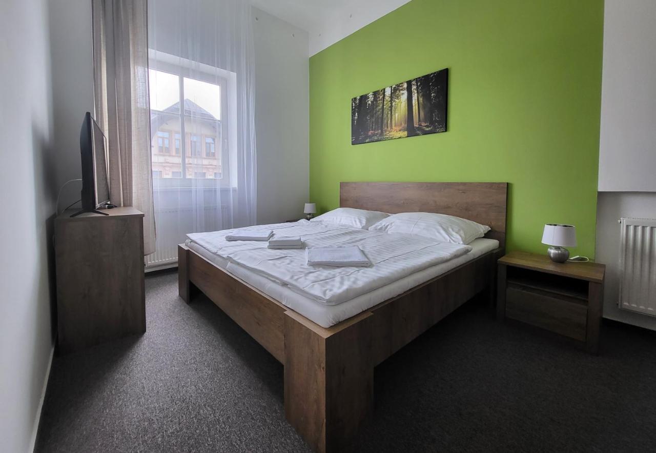 Apartmany Hotelu Ostry Zelezna Ruda Exterior photo